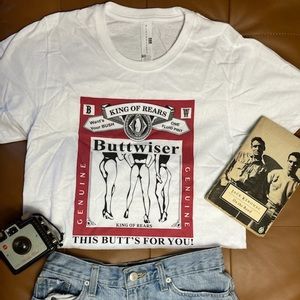 Buttwiser crop top tee